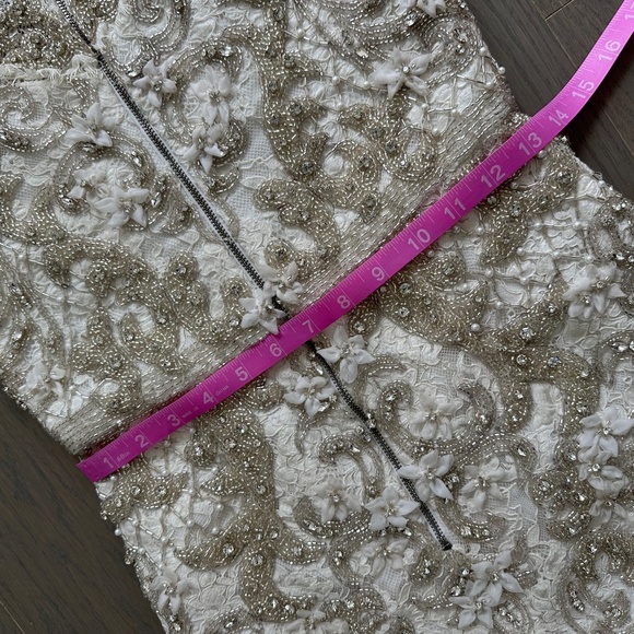 Alice + Olivia PRIA White Beaded Rhinestone Crystal Mini Dress Lace - Size 2 - Picture 11 of 14